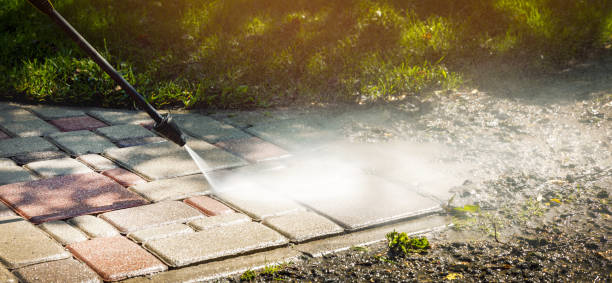 Best Pool Deck Cleaning  in Hastings, MI