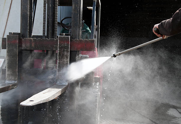 Best Factory Floor Cleaning  in Hastings, MI